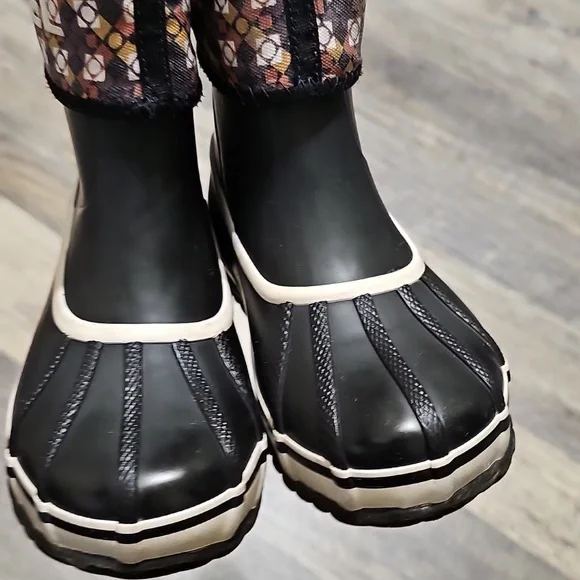 Sorel Kids Water Duck Boots - Picture 5 of 11